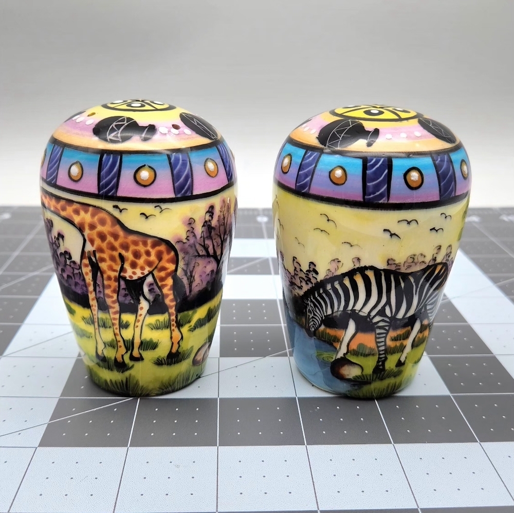 Hand Paimted by Nina Intu Art Salt & Pepper Shaker Set African Animal Design.